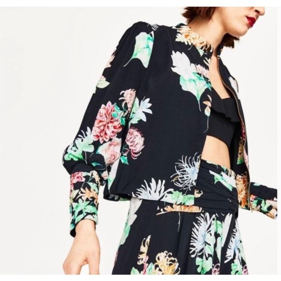 ZARA Basic Collection Black Colorful Floral Zip Up Lightweight Cropped Jacket XS - Picture 1 of 7